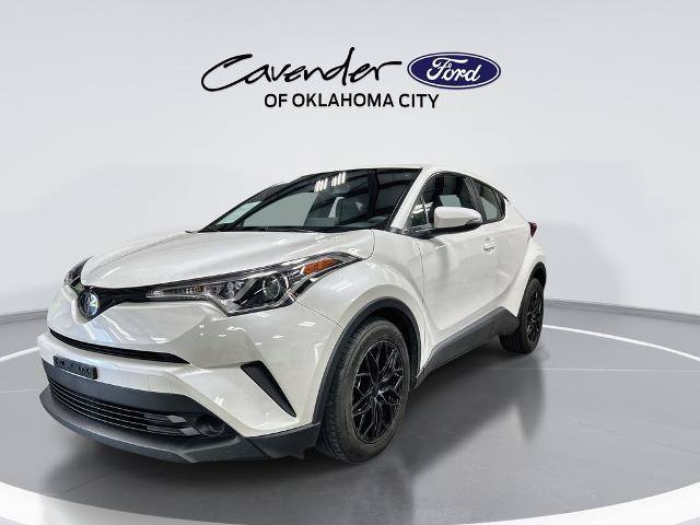 Used 2019 Toyota C-HR LE FWD image 4