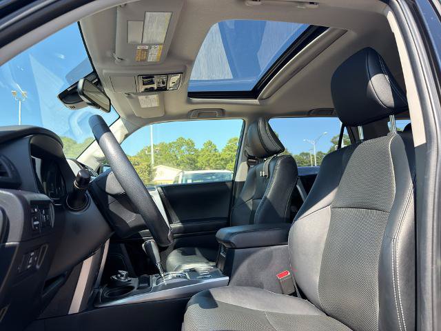 Used 2024 Toyota 4Runner Limited AWD/4WD image 10