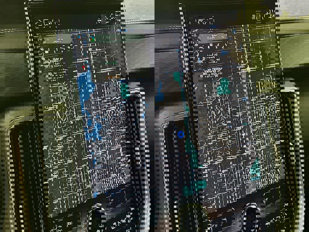 Used 2025 GMC Acadia Elevation image 28