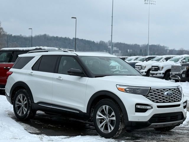 Certified 2020 Ford Explorer Platinum w/ Premium Technology Package image 12