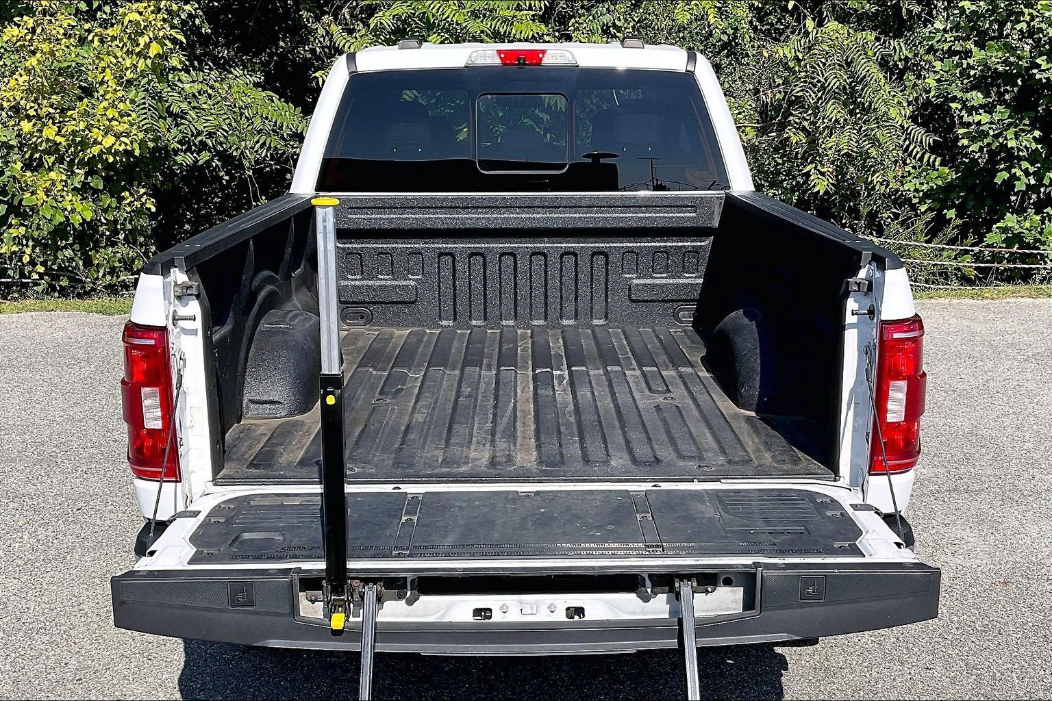 Certified 2021 Ford F150 XLT w/ Equipment Group 302A High AWD/4WD image 35