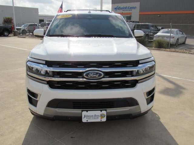 Certified 2022 Ford Expedition Max Limited RWD image 8