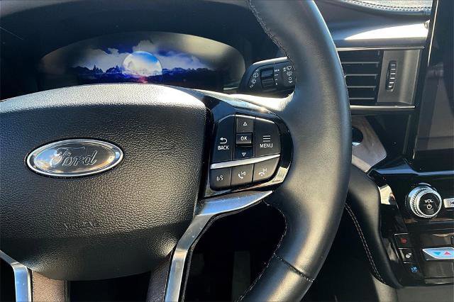 Certified 2023 Ford Explorer Platinum w/ Technology Package image 18