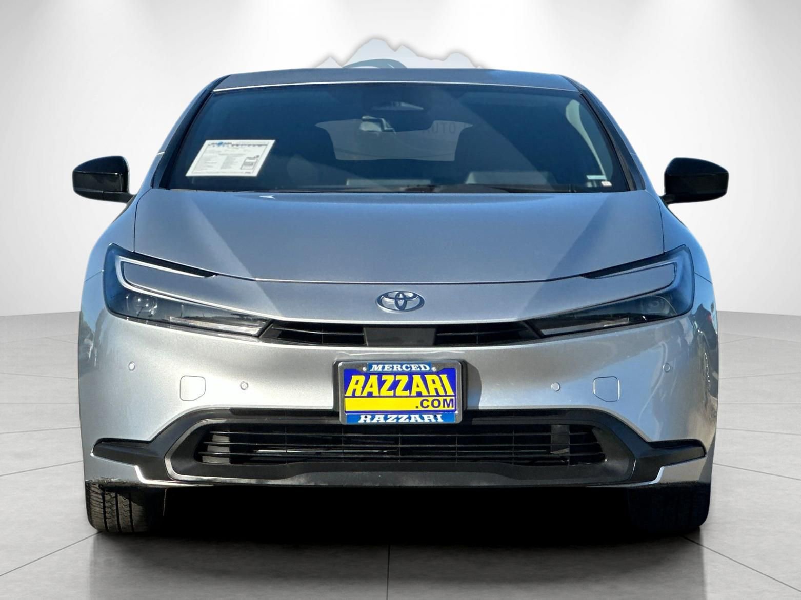 Used 2024 Toyota Prius LE image 8