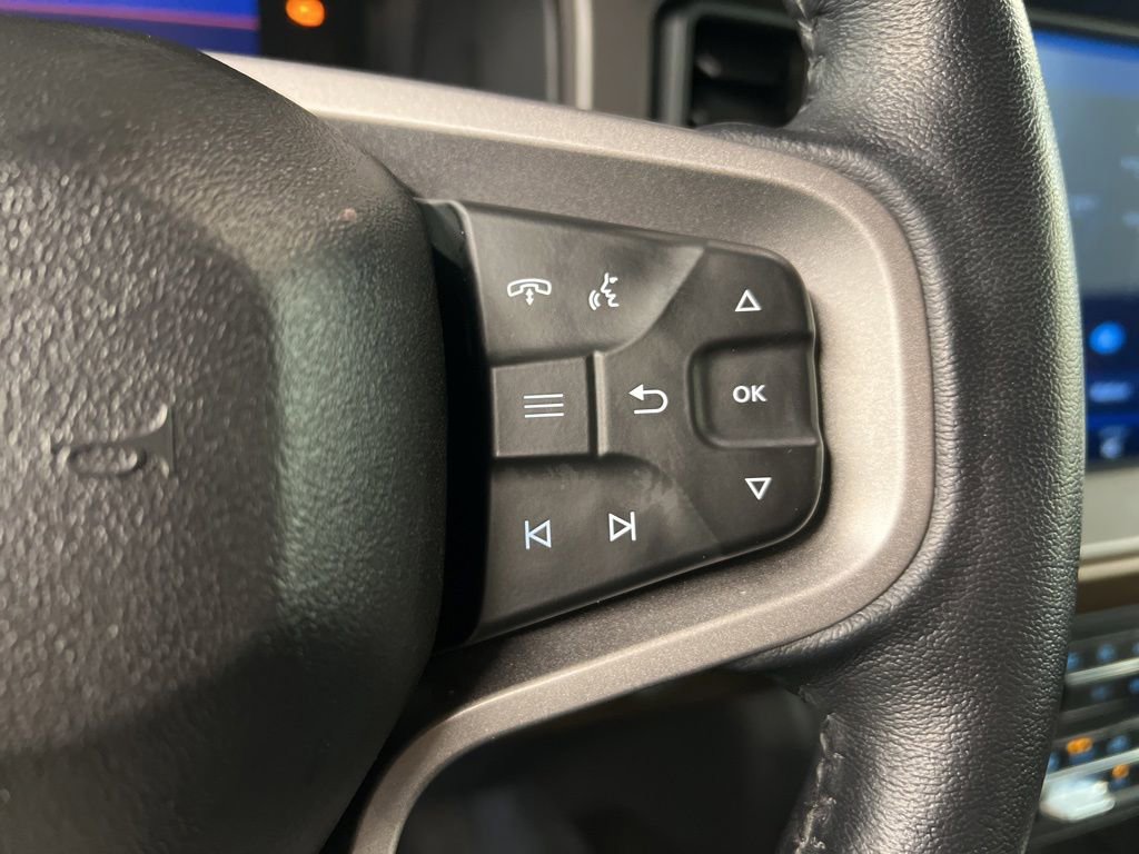 Certified 2022 Ford Bronco Outer Banks w/ Sasquatch Package AWD/4WD image 22