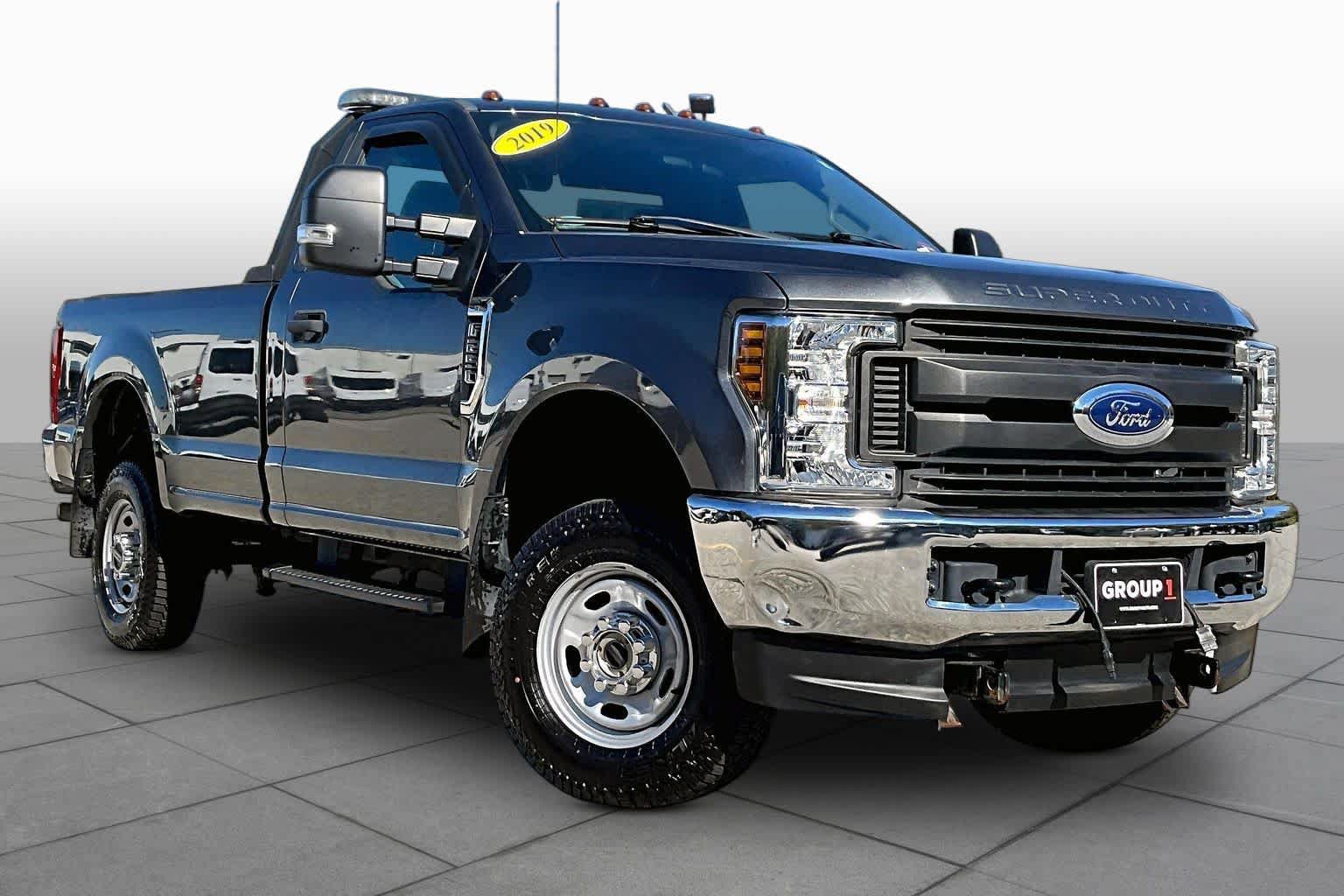Certified 2019 Ford F250 XL w/ XL Value Package AWD/4WD image 3