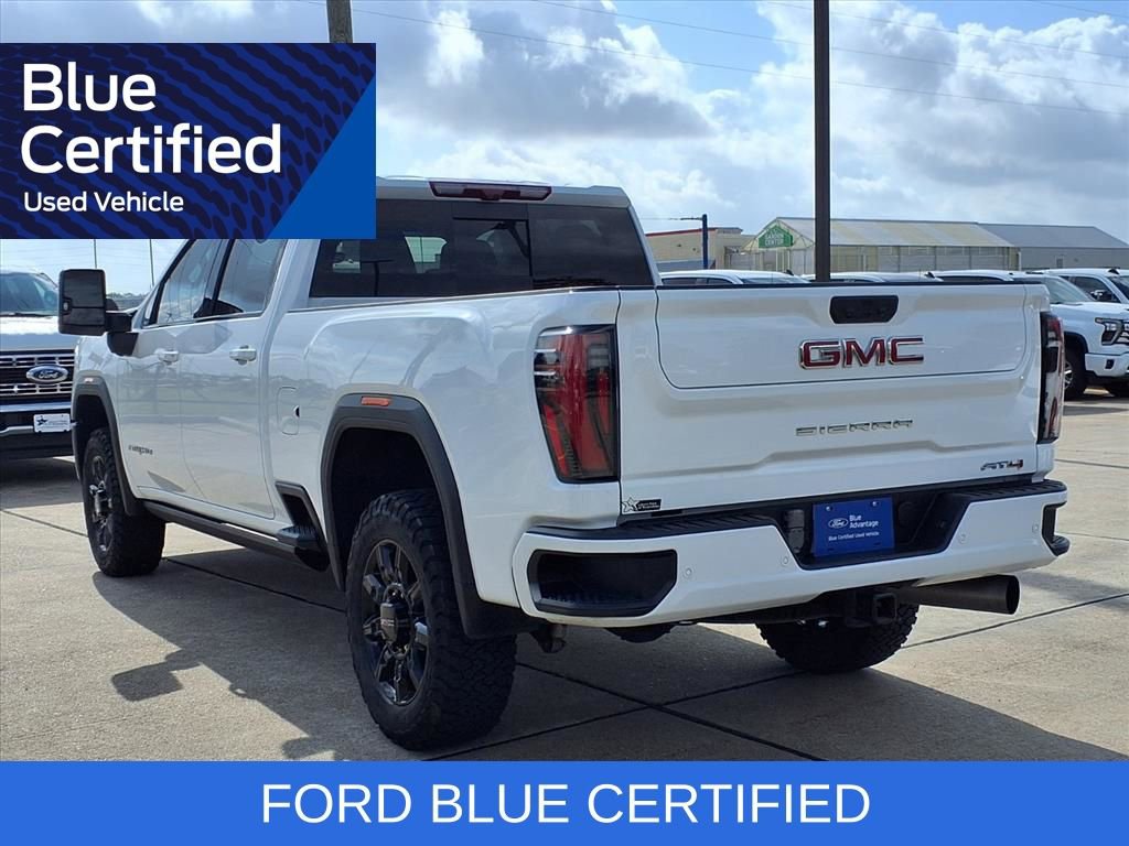 Used 2024 GMC Sierra 2500 AT4 w/ AT4 Premium Plus Package AWD/4WD image 4