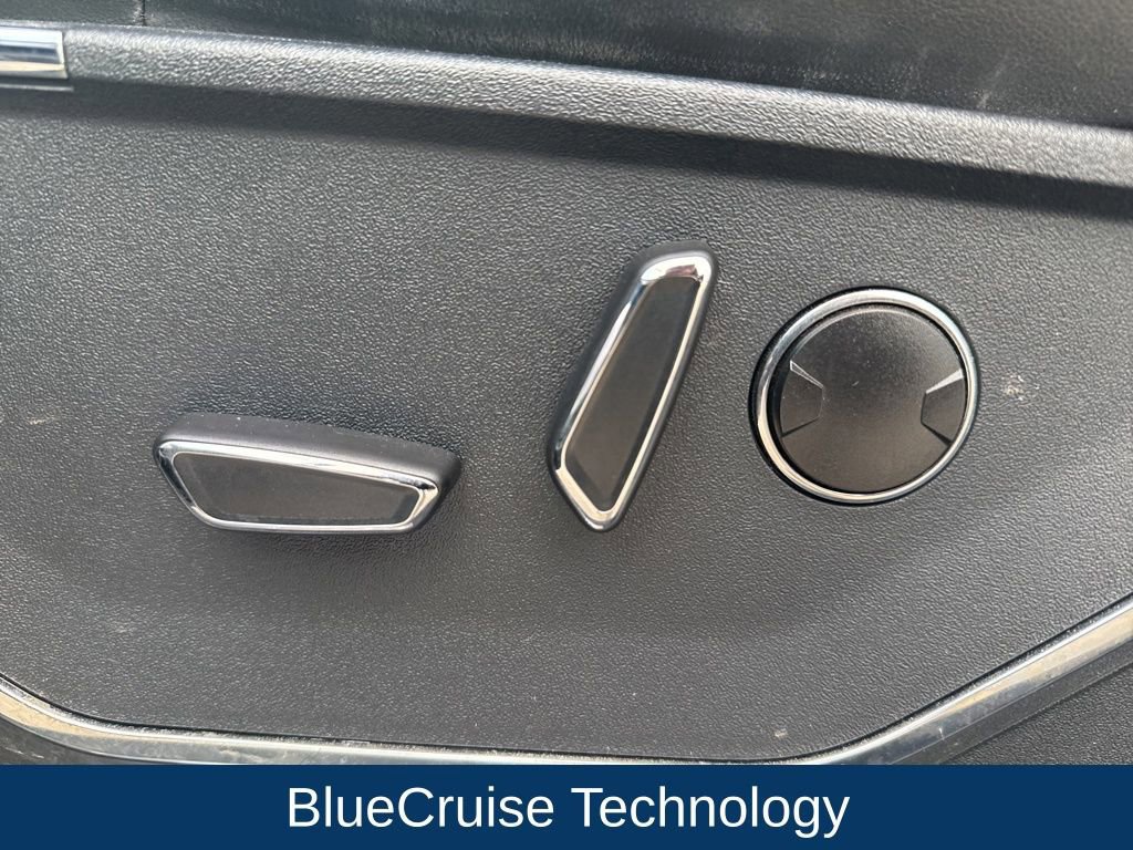 Certified 2023 Ford F150 Platinum w/ Equipment Group 701A High image 12