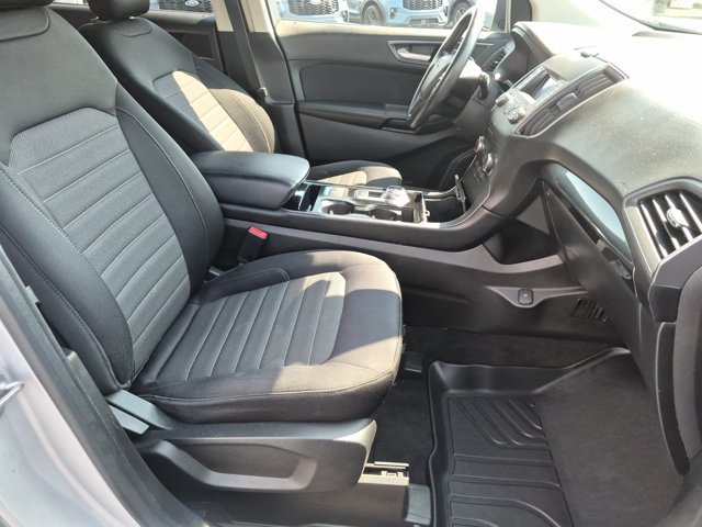 Certified 2019 Ford Edge SE FWD image 23