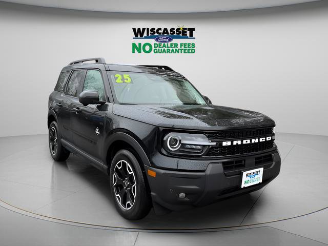 Certified 2025 Ford Bronco Sport Outer Banks w/ Outer Banks Tech Package+ AWD/4WD image 26