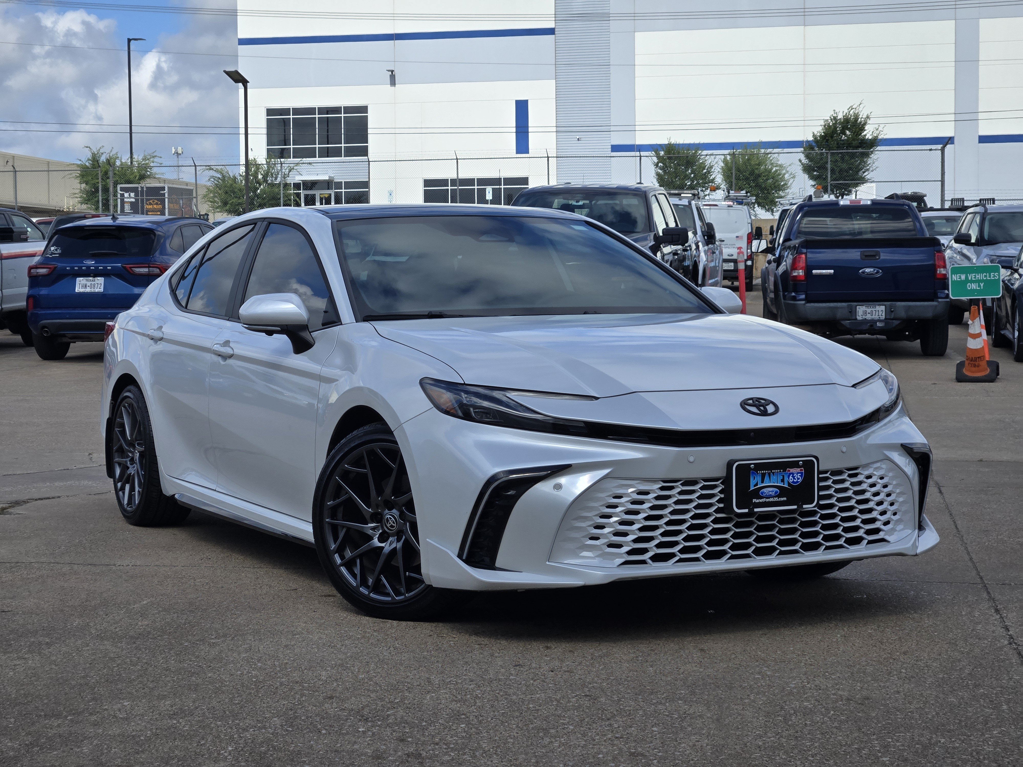 Used 2026 Toyota Camry XSE w/ Premium Plus Package FWD video 1