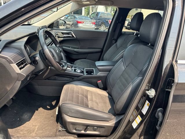 Used 2024 Mitsubishi Outlander SE AWD/4WD image 79