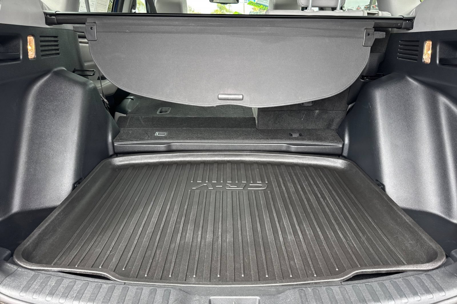 Used 2017 Honda CR-V EX-L image 16