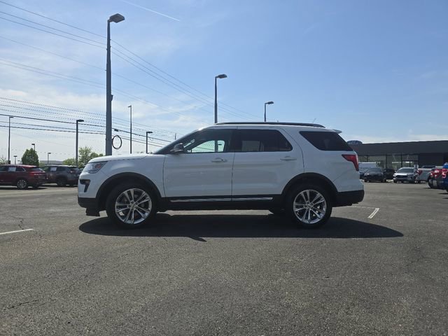 Certified 2019 Ford Explorer XLT w/ Equipment Group 202A AWD/4WD image 2
