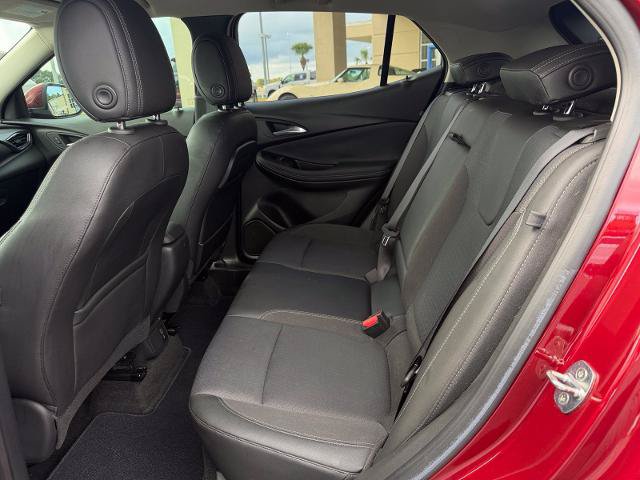 Used 2022 Buick Encore GX Select w/ Sport Touring Package FWD image 12