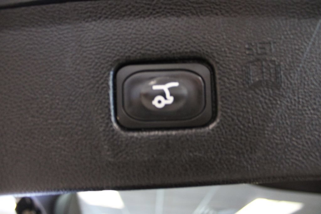 Certified 2023 Ford Edge SEL w/ Convenience Package AWD/4WD image 37