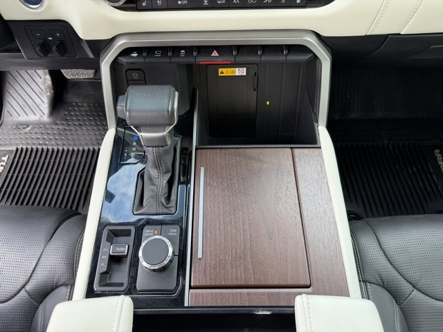 Used 2024 Toyota Tundra Capstone image 18