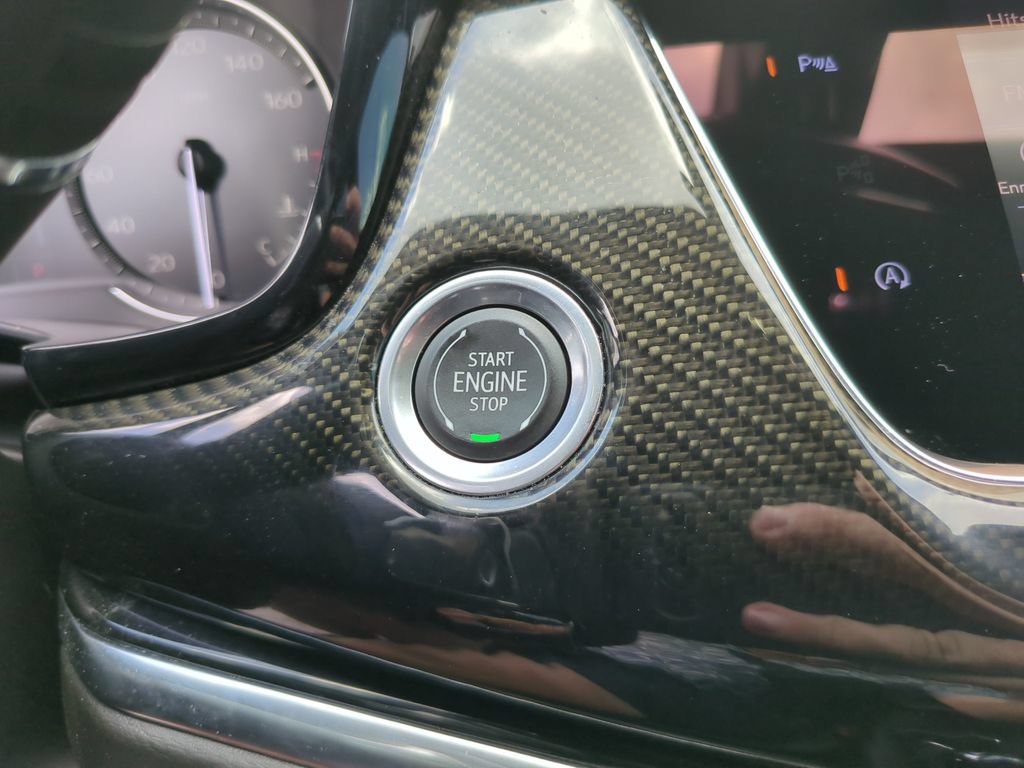 Used 2024 Cadillac XT6 Sport AWD/4WD image 33
