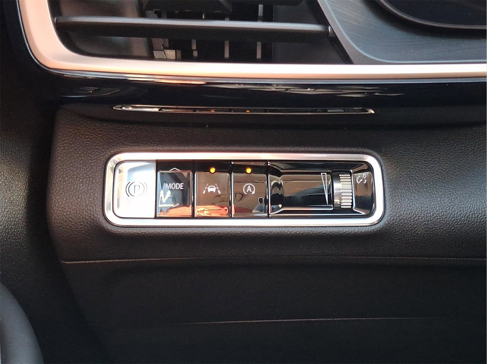 Used 2024 Buick Envision Sport Touring AWD/4WD image 40