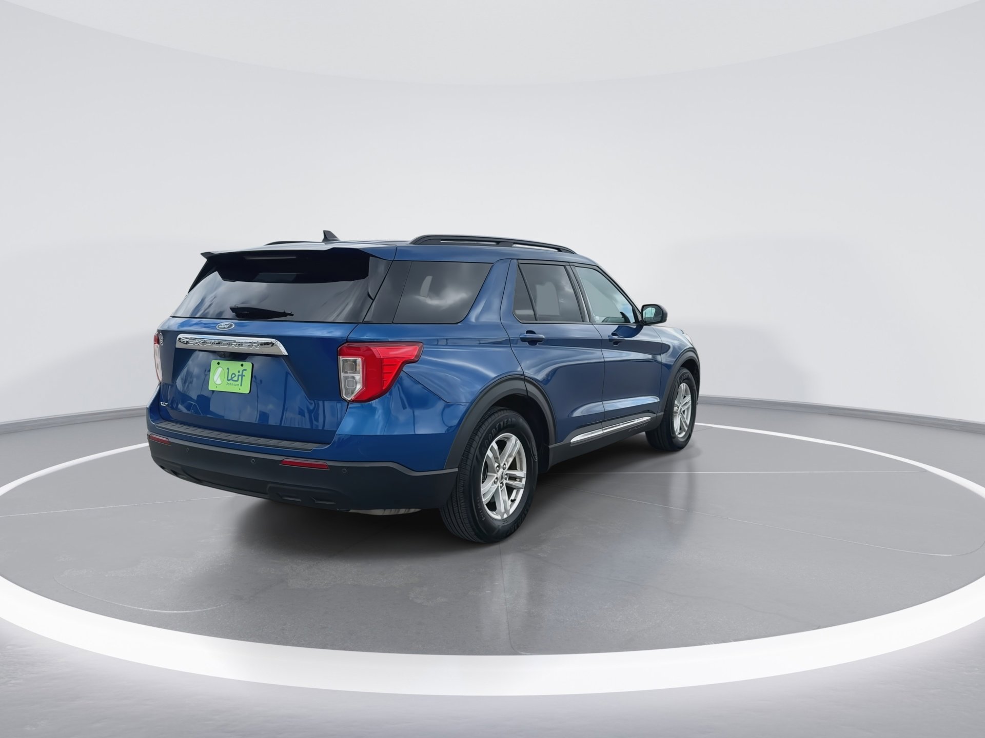 Certified 2021 Ford Explorer XLT image 8