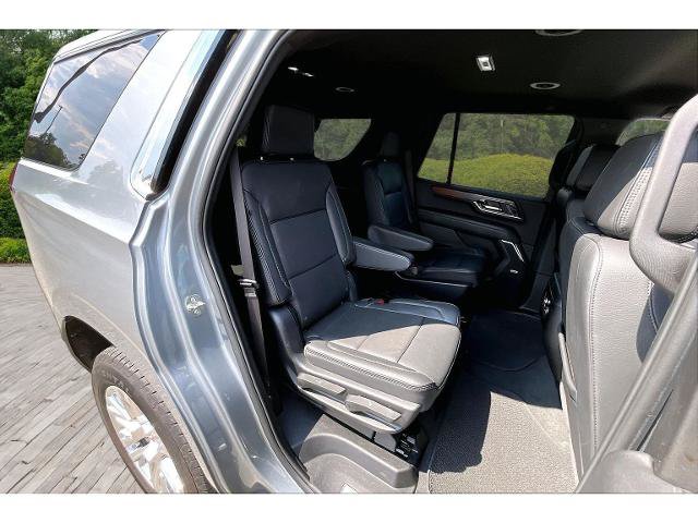 Used 2025 GMC Yukon Denali AWD/4WD image 23