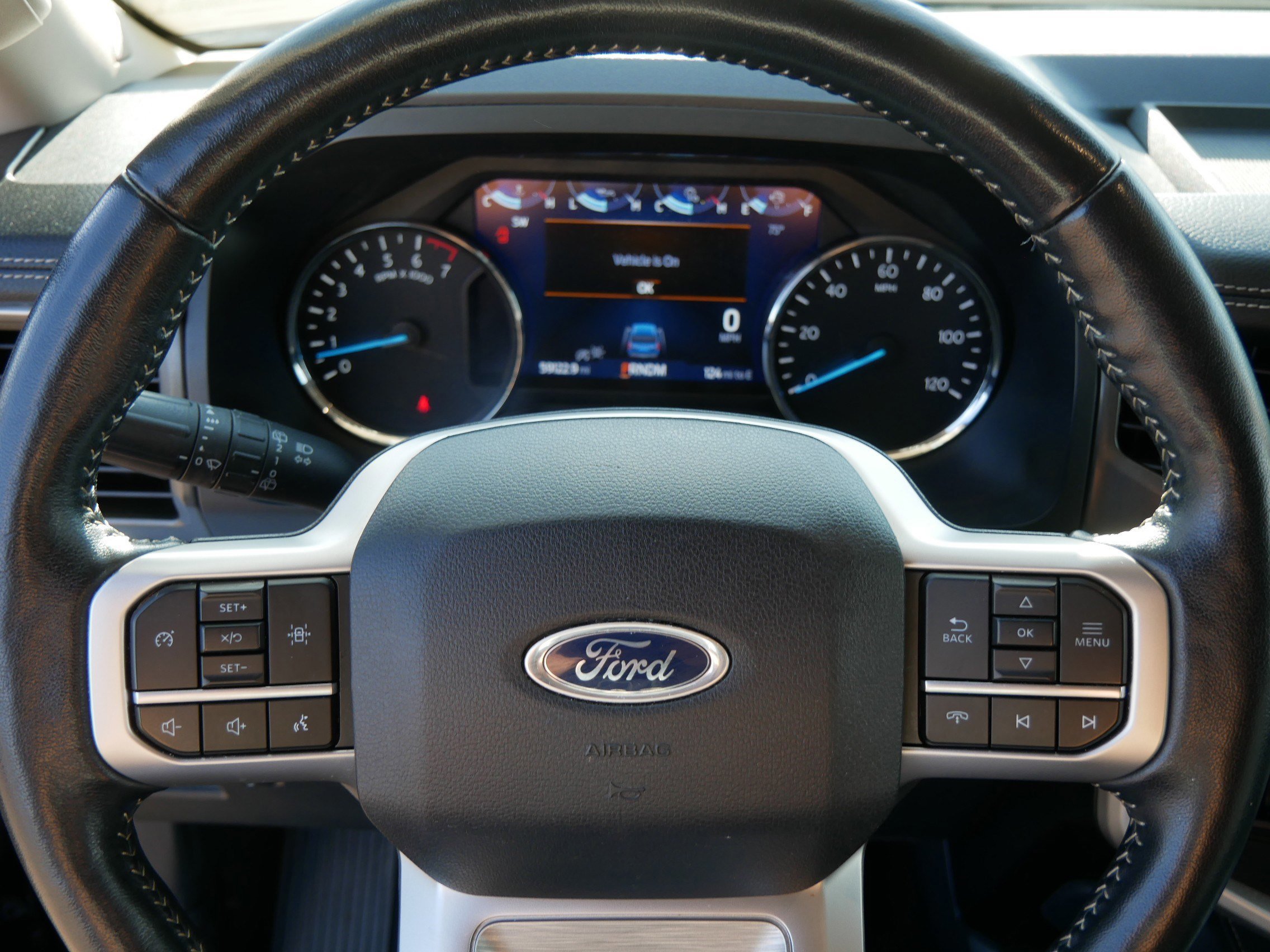 Certified 2024 Ford Expedition XLT image 25