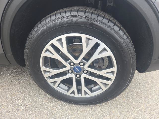 Certified 2021 Ford Escape SEL AWD/4WD image 9