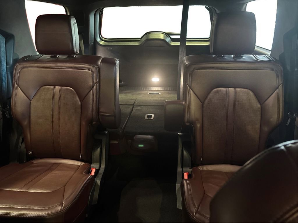 Certified 2024 Ford Expedition Limited AWD/4WD image 22