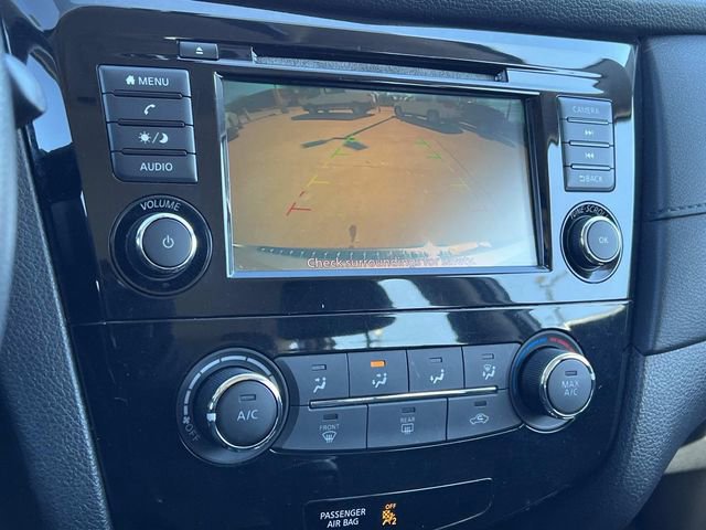 Used 2018 Nissan Rogue S image 23