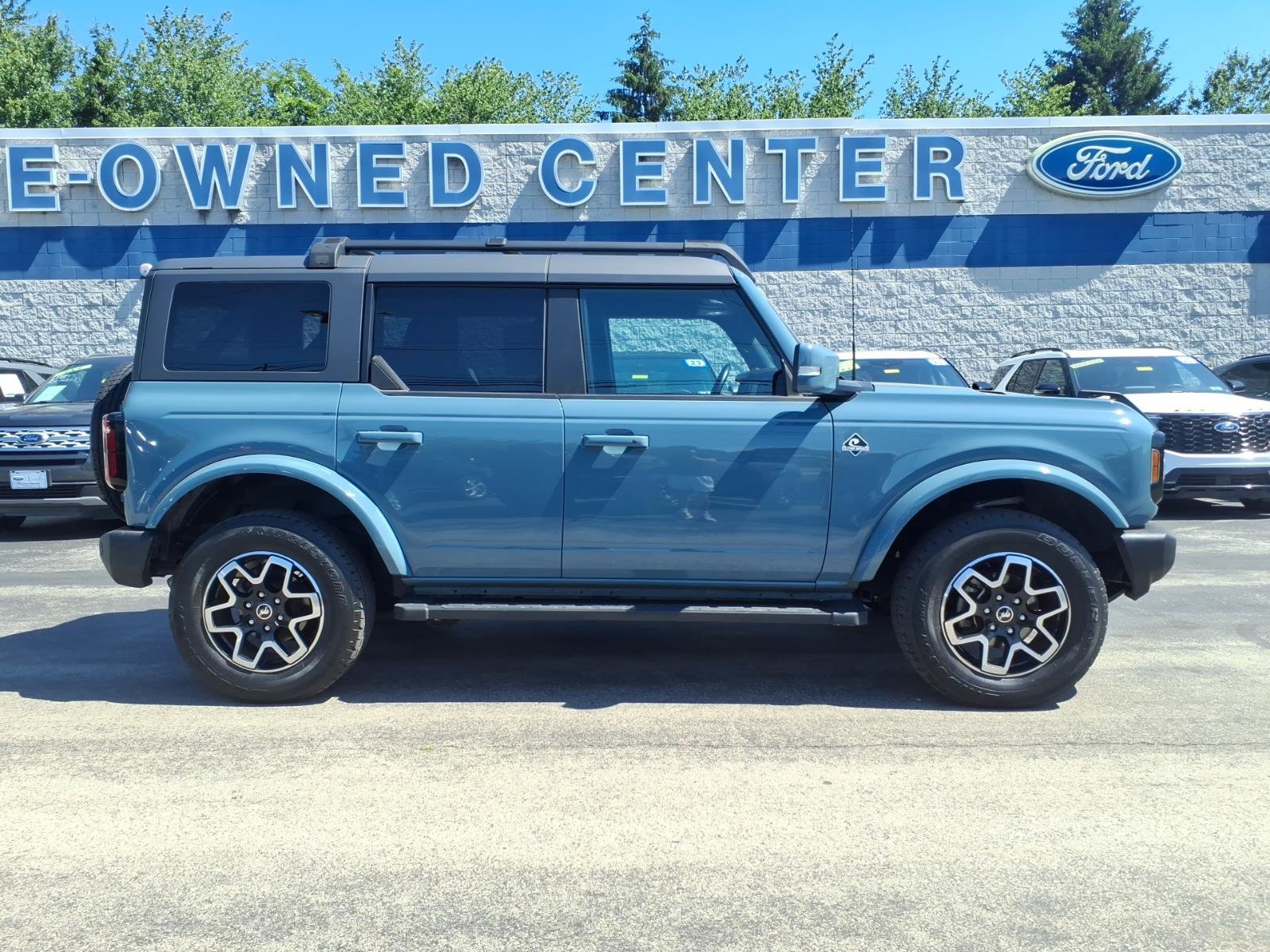 Certified 2022 Ford Bronco Outer Banks AWD/4WD image 3