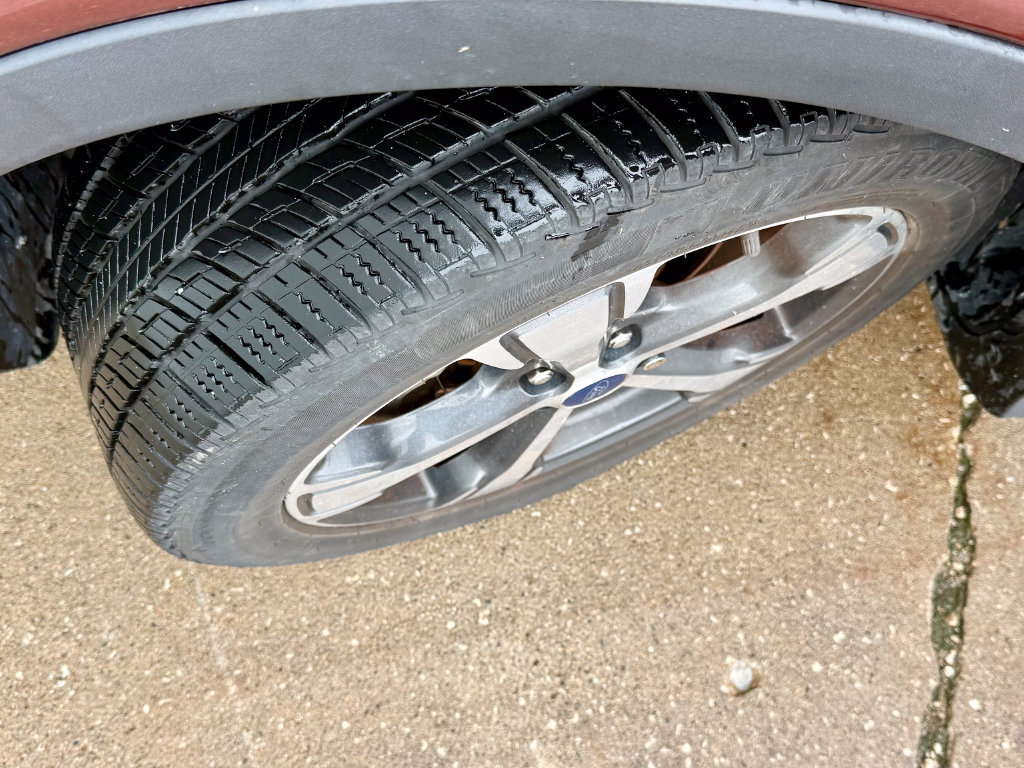 Certified 2018 Ford Escape SEL FWD image 30