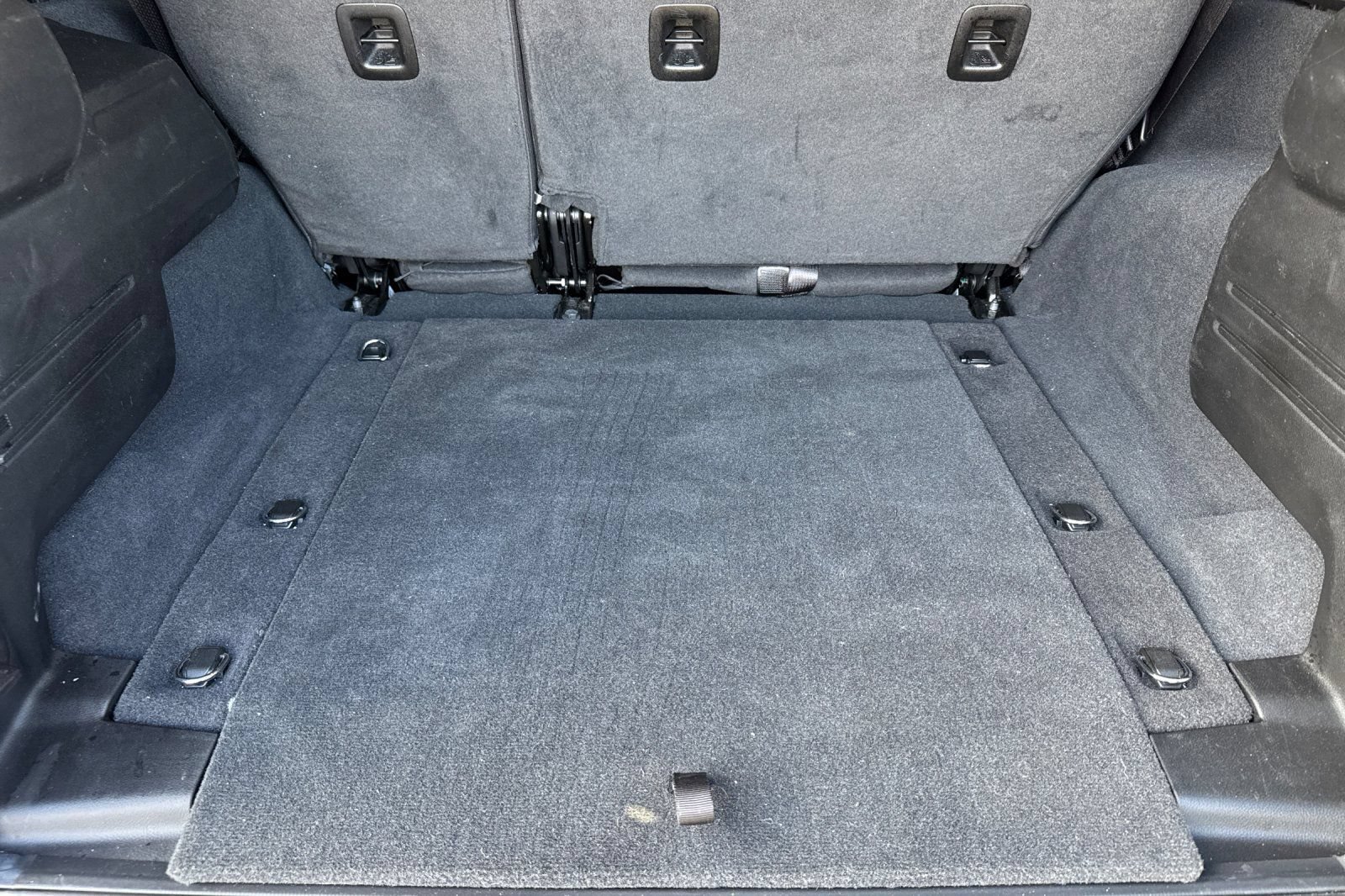 Used 2024 Jeep Wrangler Unlimited Sport AWD/4WD image 16