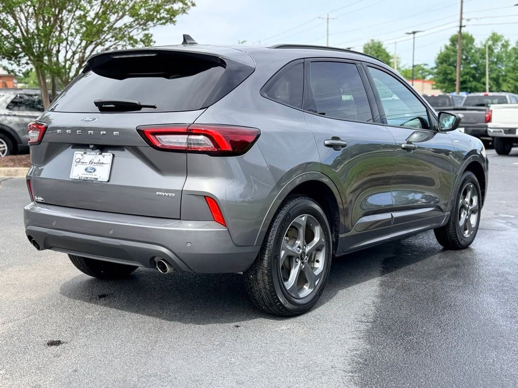 Certified 2024 Ford Escape ST-Line w/ Tech Pack #1 AWD/4WD image 7