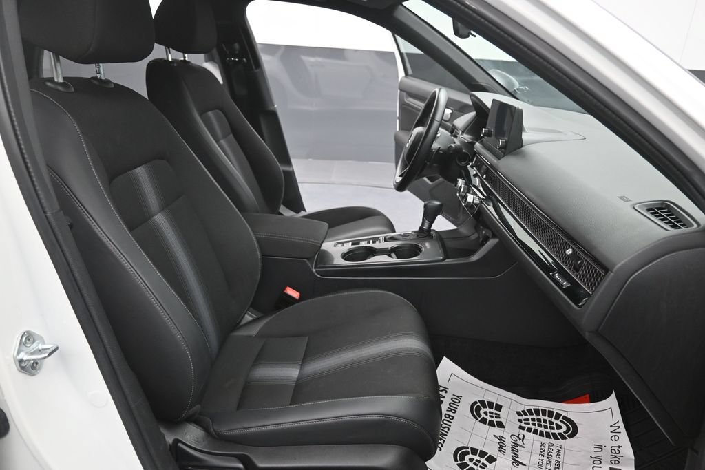 Used 2025 Honda Civic Sport image 14