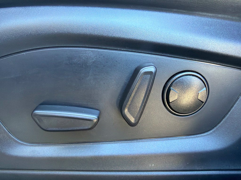 Certified 2025 Ford Explorer ST-Line RWD image 14