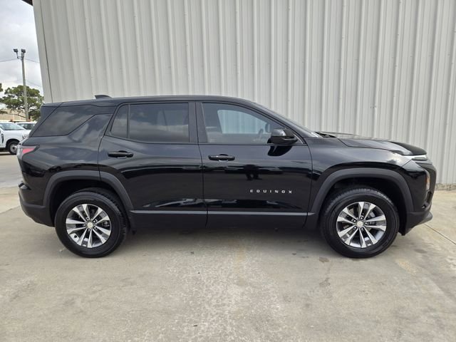 Used 2026 Chevrolet Equinox LT FWD image 7