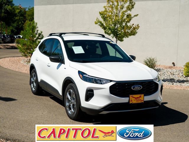 Certified 2025 Ford Escape ST-Line w/ Equipment Group 301A image 8