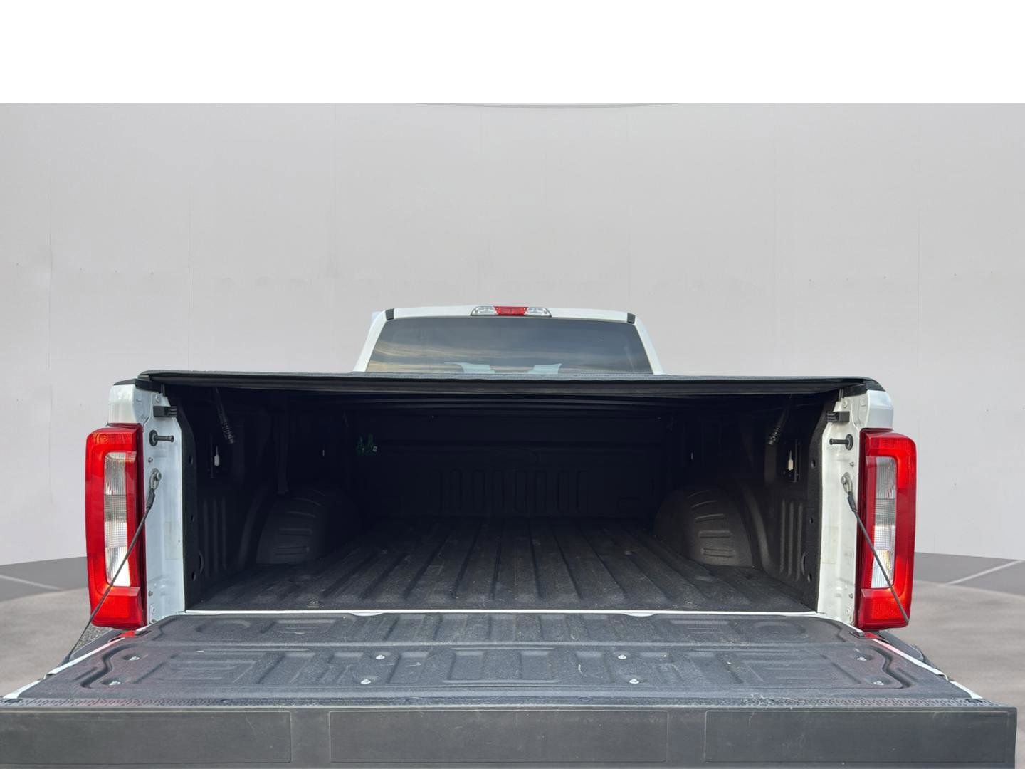 Certified 2023 Ford F250 XLT w/ FX4 Off-Road Package image 20