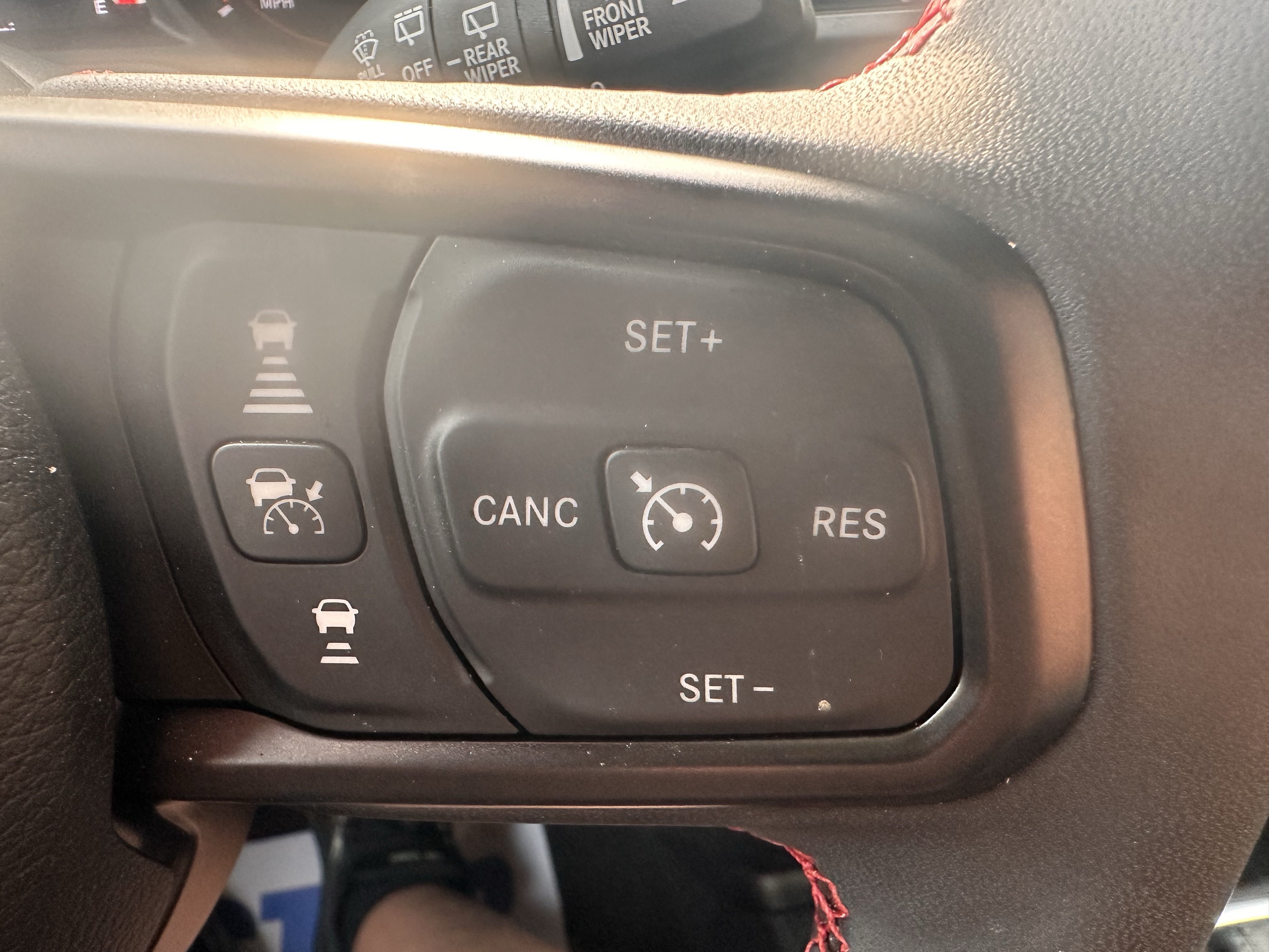 Used 2024 Jeep Wrangler Unlimited Rubicon AWD/4WD image 21