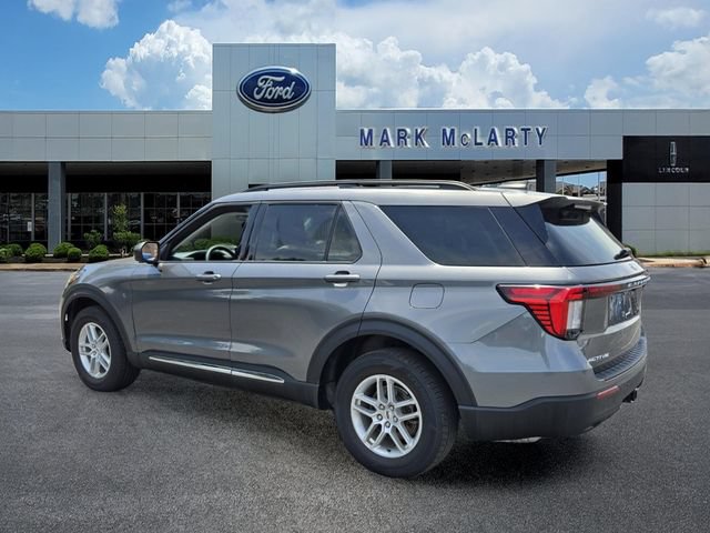 Certified 2025 Ford Explorer Active AWD/4WD image 3