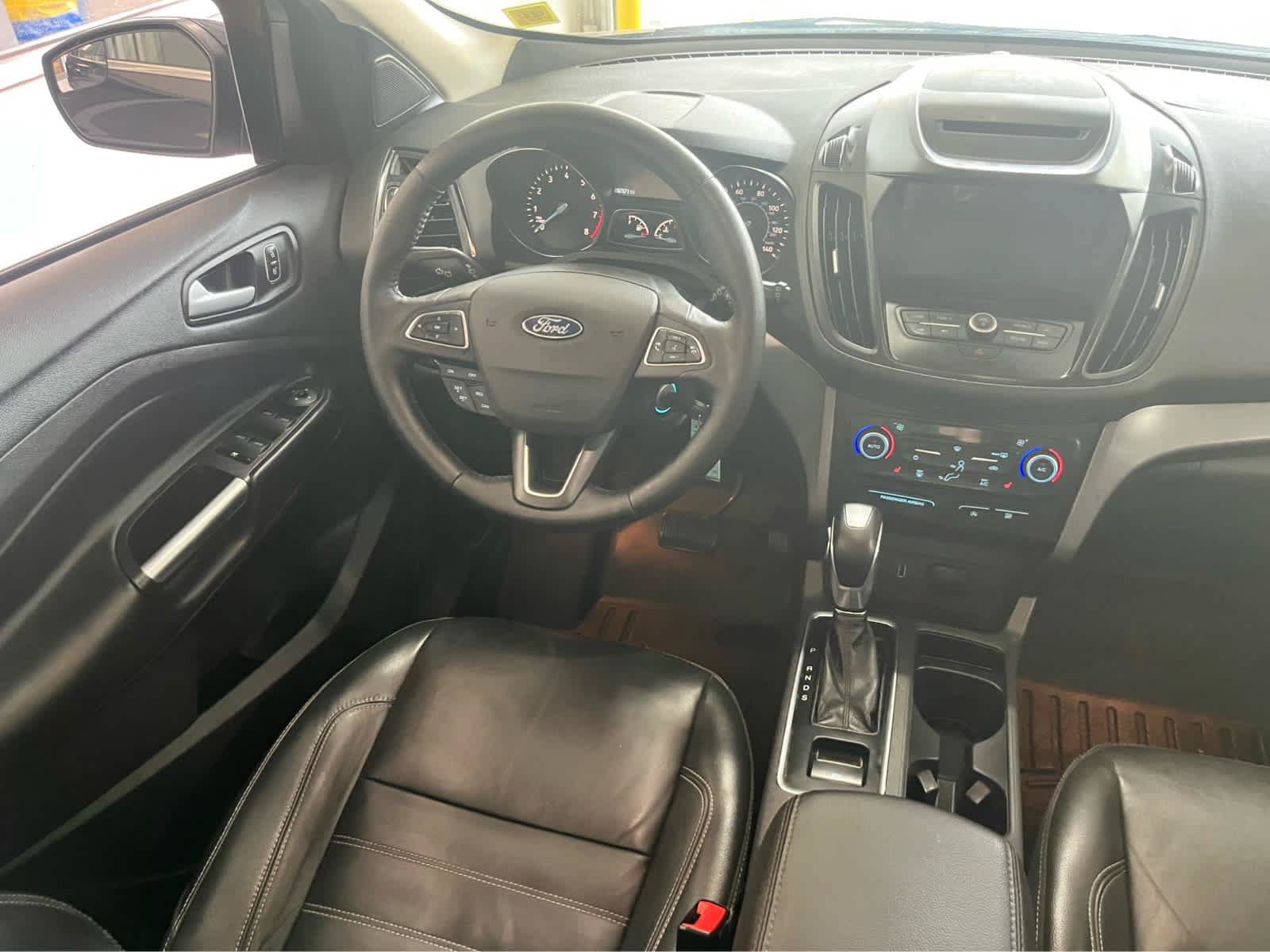 Certified 2018 Ford Escape SEL FWD image 14