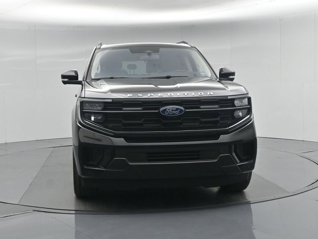 Certified 2025 Ford Expedition Active AWD/4WD image 61
