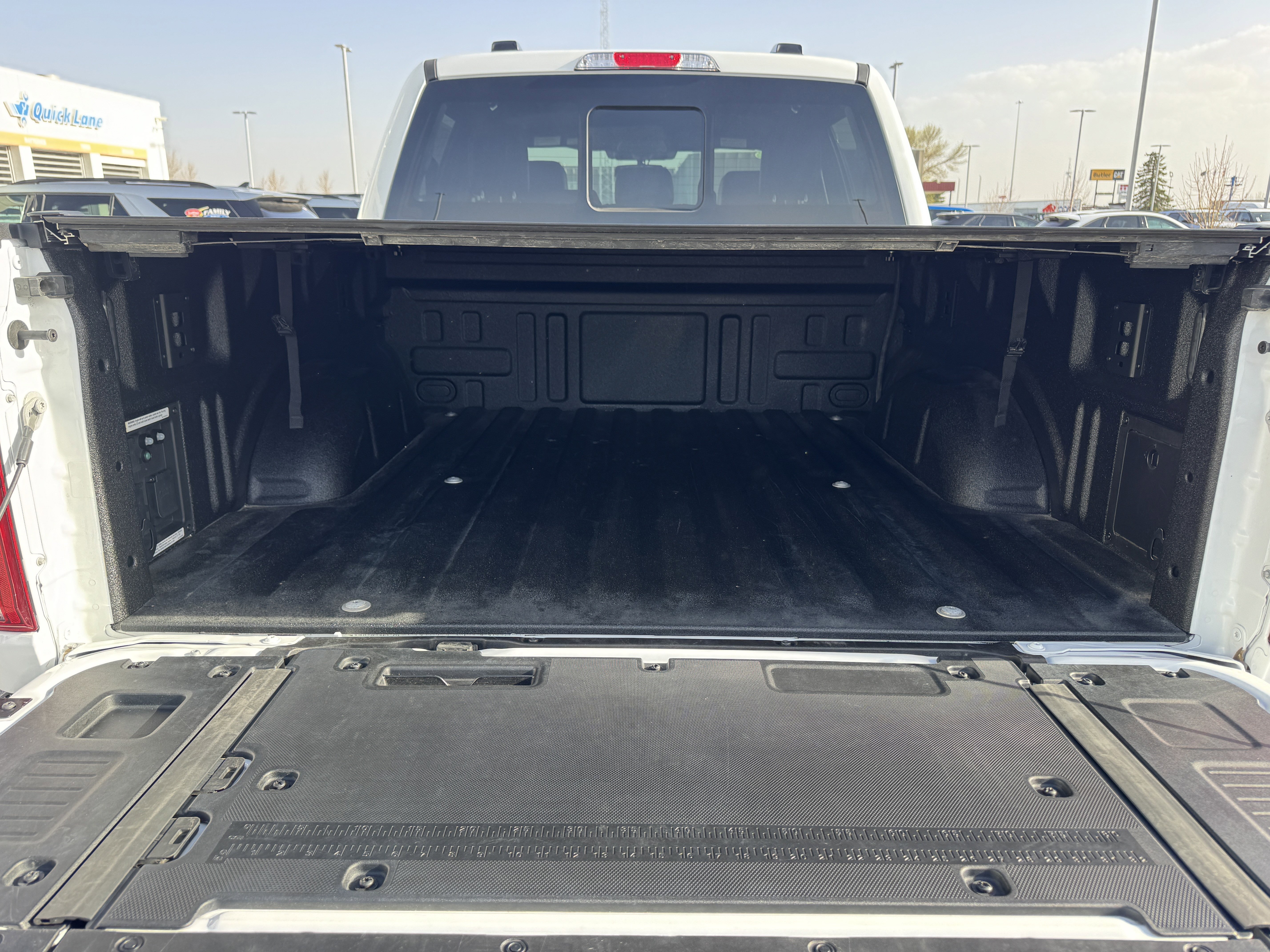 Certified 2025 Ford F150 Lariat w/ Equipment Group 501A Mid AWD/4WD image 22