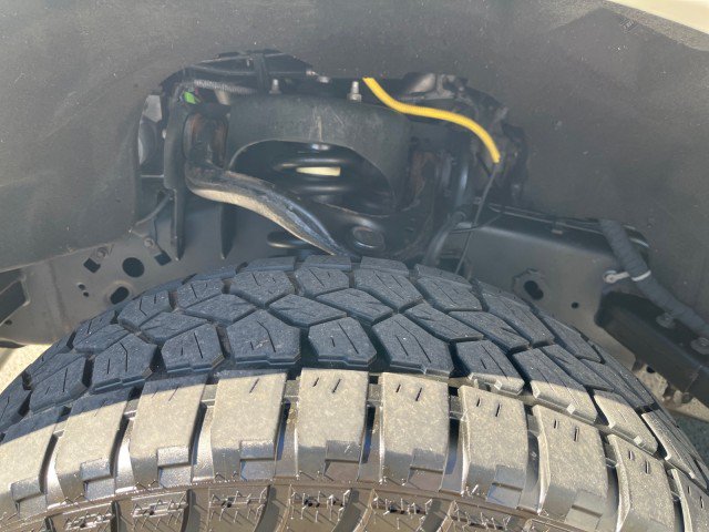 Certified 2019 Ford F150 Lariat w/ Trailer Tow Package AWD/4WD image 32