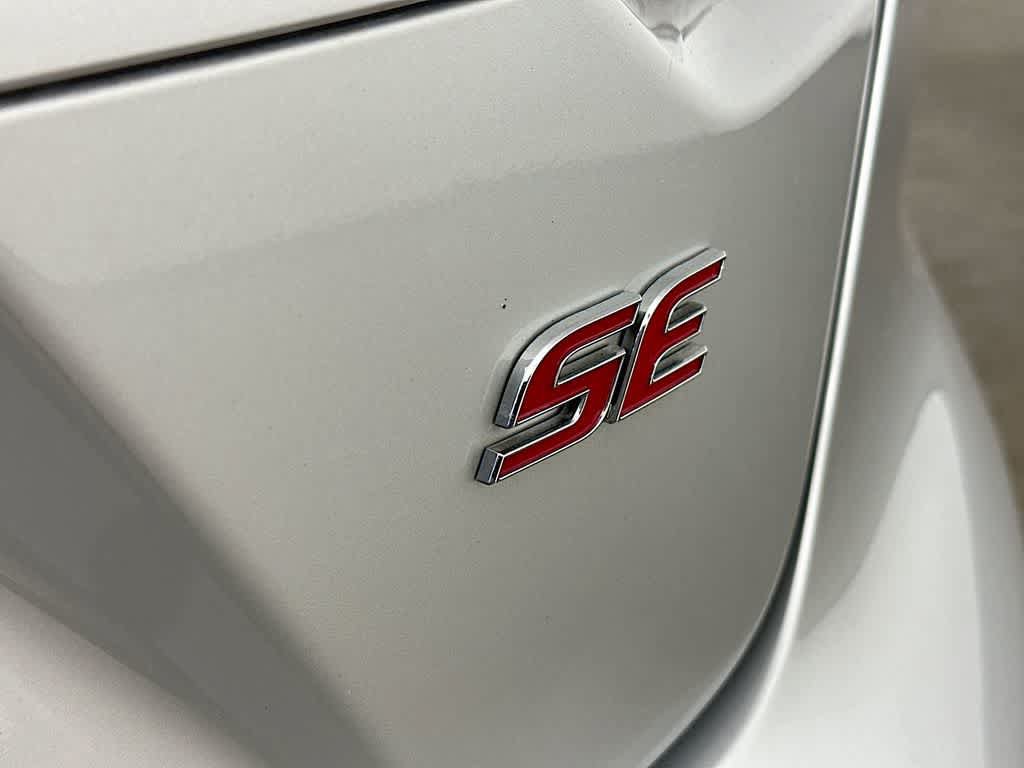 Used 2021 Toyota Corolla SE FWD image 7