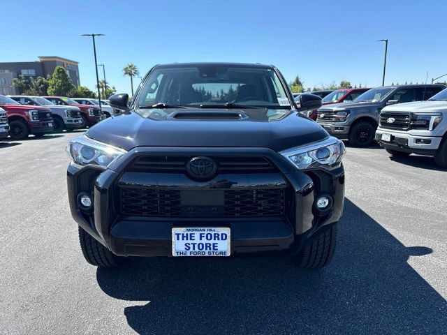 Used 2021 Toyota 4Runner TRD Off-Road AWD/4WD image 3