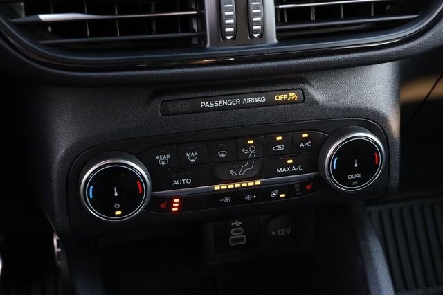 Certified 2024 Ford Escape ST-Line image 18