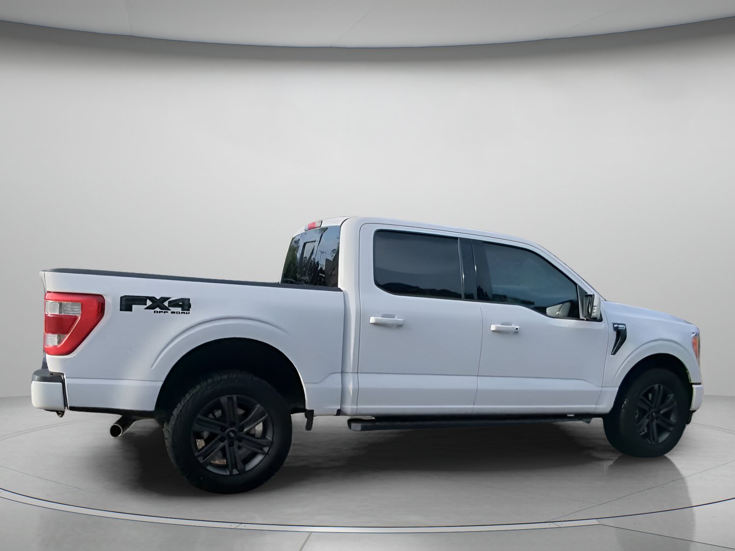 Certified 2023 Ford F150 Lariat w/ Max Trailer Tow Package AWD/4WD image 30
