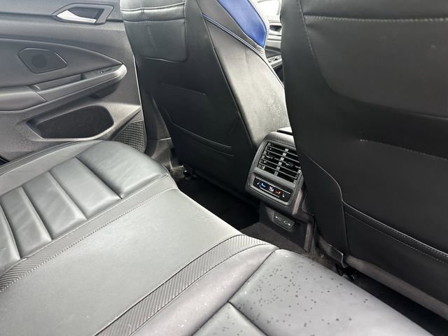 Used 2024 Volkswagen Golf R image 40