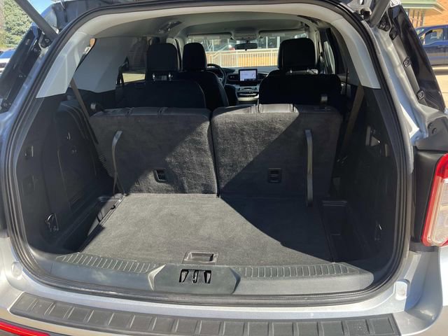 Certified 2023 Ford Explorer XLT w/ Equipment Group 202A image 12